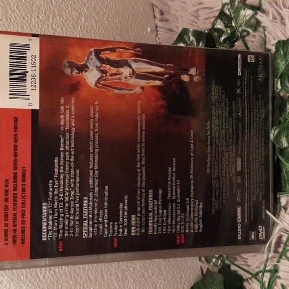 Classic Terminator 2 DVD - Picture 2 of 2